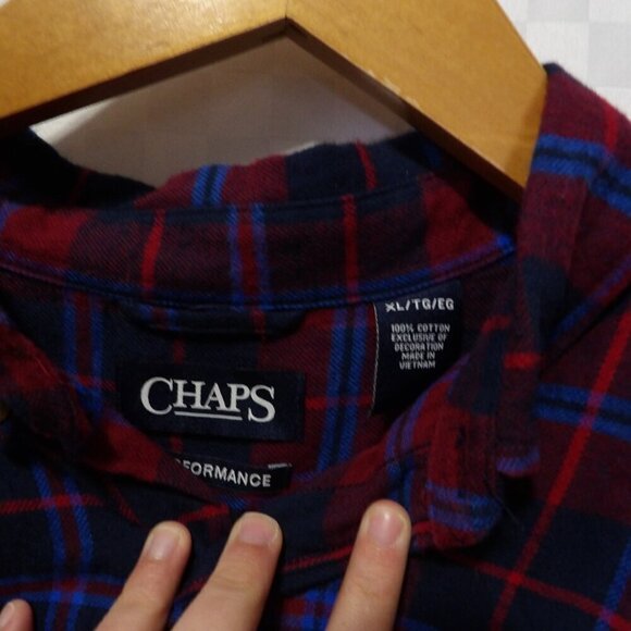 CHAPS Plaid Flannel Button Down | XL - Picture 5 of 5